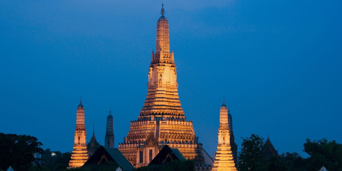 Explore Bangkok on a Budget with Uselect Flights