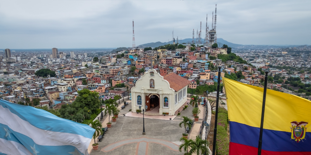 Exploring Ecuador: Affordable Escapes with Uselect Flights