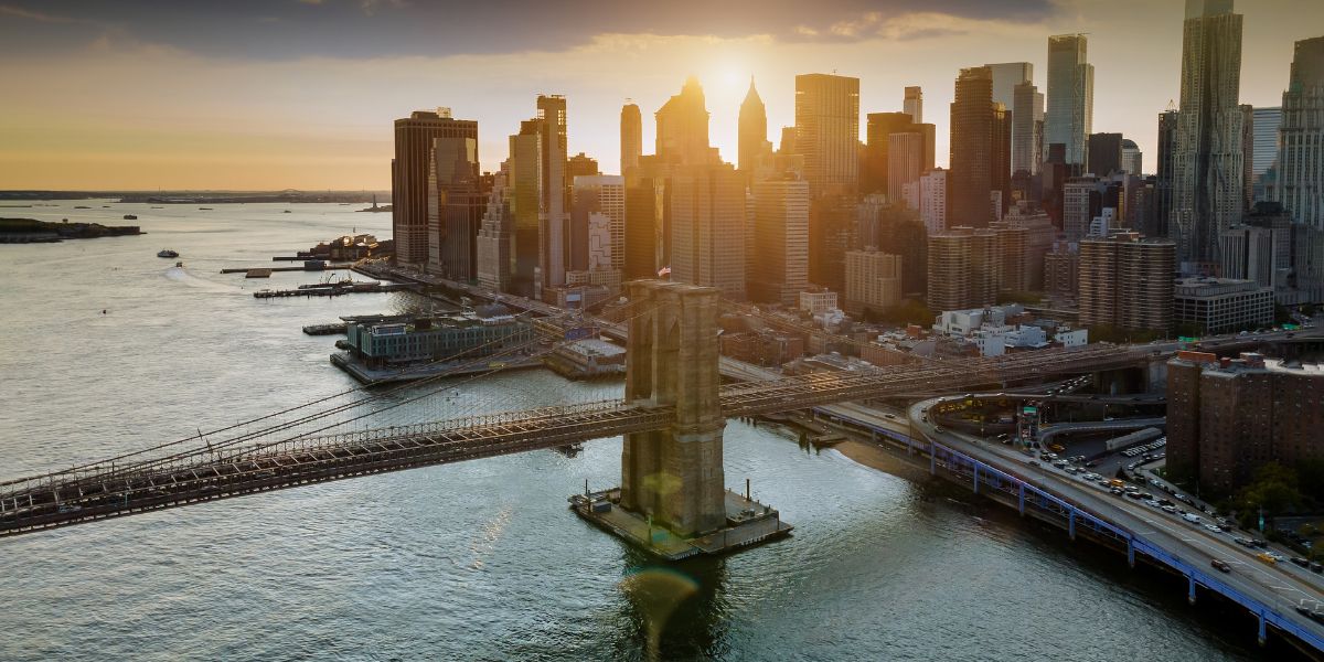 Get Ready for an Affordable Adventure in the Heart of Vibrant New York City with Uselect Flights!